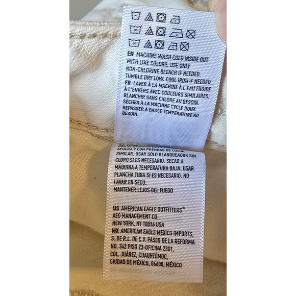 American Eagle Super Stretch Jegging Women's 6 Off White Distressed Raw Hem - Picture 7 of 16